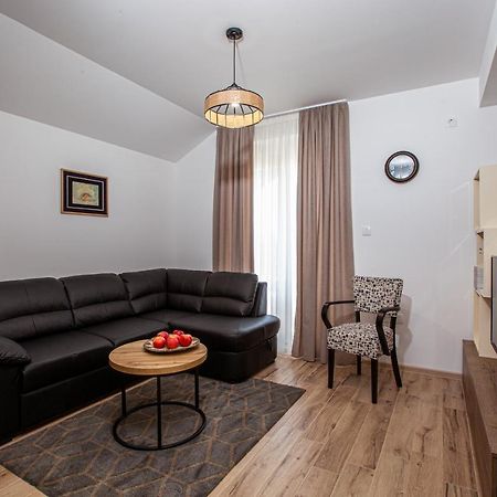 Rest Apartments Niksic Exterior foto